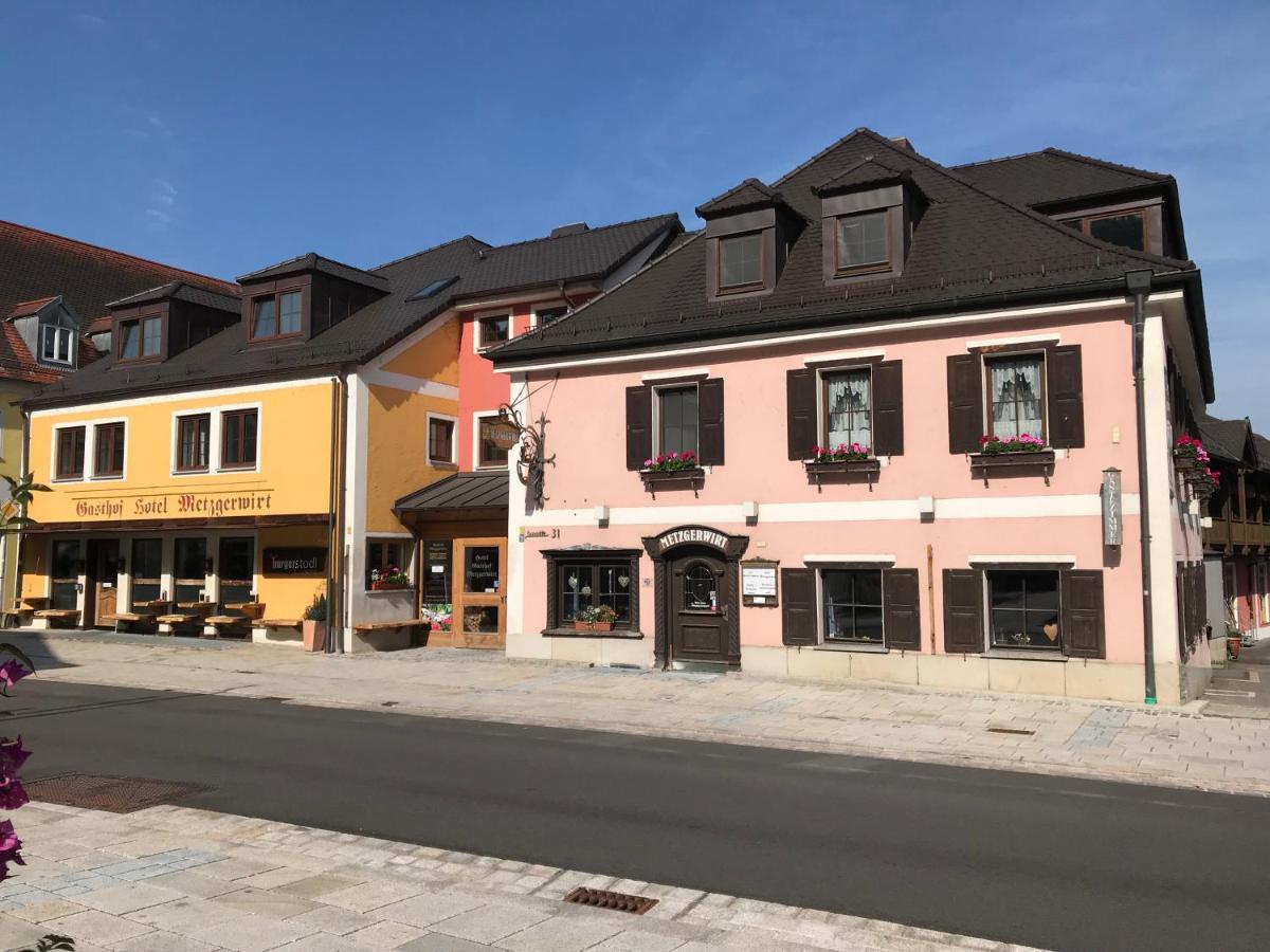 Gasthof Metzgerwirt Regenstauf Buitenkant foto